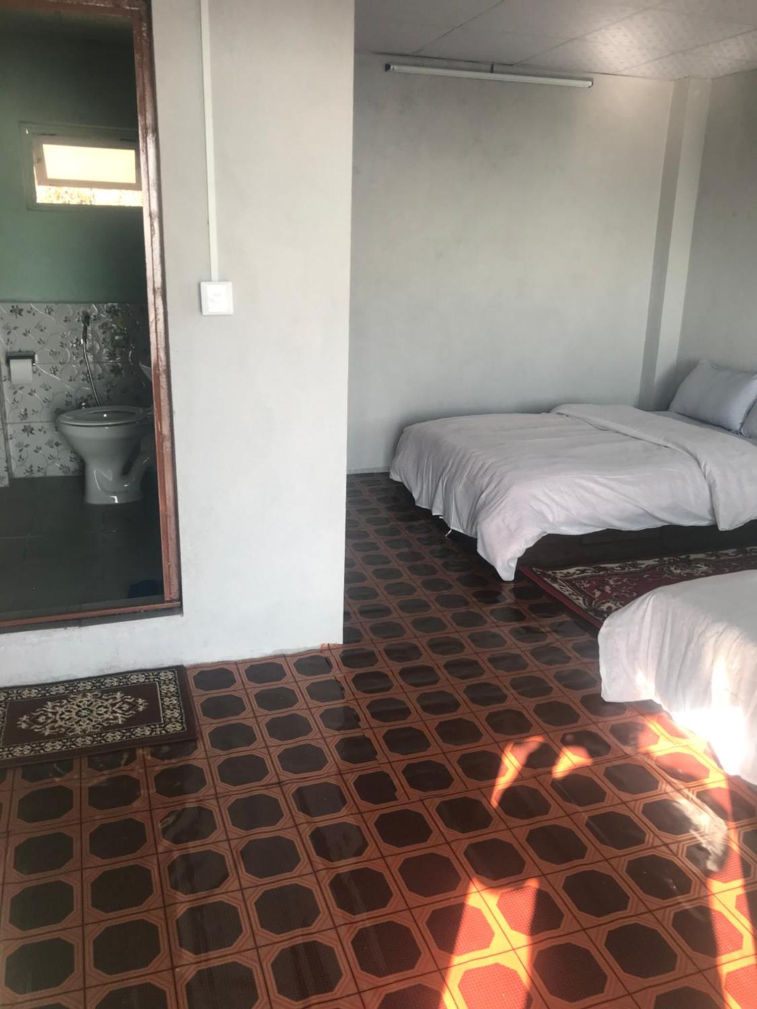Sunrise Point Homestay Нагаркот Екстер'єр фото
